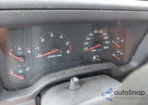 2002 Jeep Wrangler X z USA, uszkodzony, nr VIN 1J4FA39S22P758455